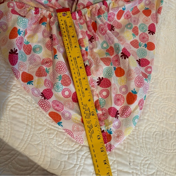 Pillow Fort 3 piece twin sheet set strawberries pink white aqua yellow red EUC - Picture 6 of 9